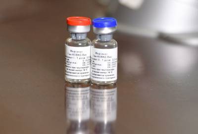 Женщинам рекомендовали не беременеть в ходе испытаний вакцины от коронавируса
