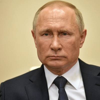 Путин по видеосвязи принял участие в церемонии открытия медицинских центров