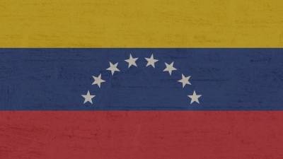 В Венесуэле сбили перевозивший наркотики самолет из США