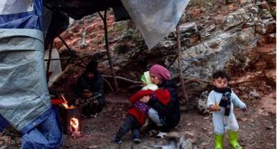 На греческом острове Самос вспыхнул пожар возле лагеря беженцев