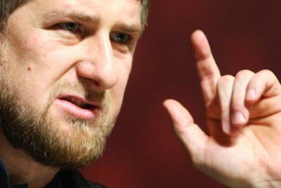 Кадыров отказался признать чеченцами мывших обувь в православном источнике