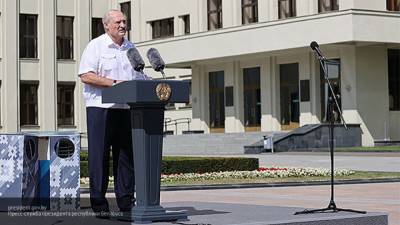 Лукашенко назвал мифом нелегитимность выборов президента в Белоруссии