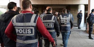Десятки провинций Турции охвачены арестами военнослужащих страны