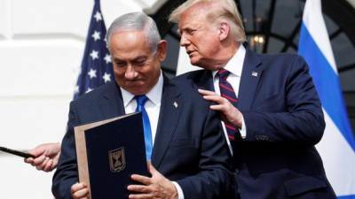 "Авраамський договор": Трамп вручил Нетаньяху ключ от Белого дома