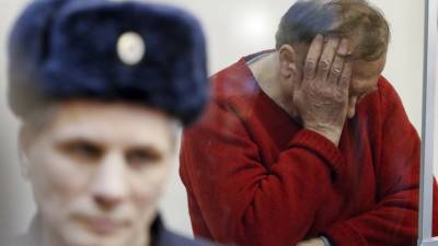 Суд: историк Соколов бил студентов и угрожал женщине утюгом
