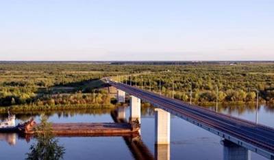 Строители временно открыли мост через Иртыш на трассе Тюмень - Ханты-Мансийск