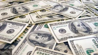 Доллару предсказали рост на 15 рублей в случае новых санкций