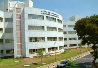 В больницах Израиля откроют новые отделения для больных COVID-19