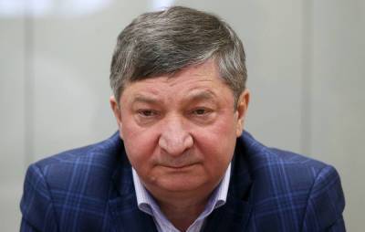Экс-замглавы Генштаба обвиняют в получении взятки в 12 млн рублей