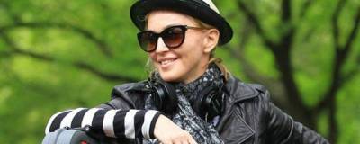 Мадонна станет режиссером и сценаристом байопика о себе