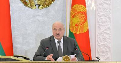 Лукашенко обвинил ряд СМИ и соцсетей в попытке посеять рознь в стране
