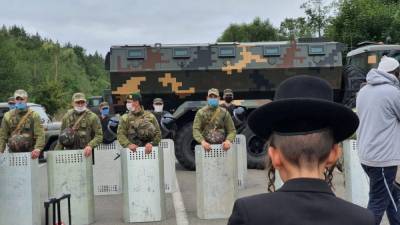 Украина закрыла пункт пропуска, где находятся паломники-хасиды