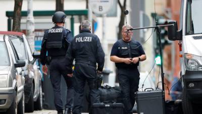 В Германии почти 30 полицейских заподозрили в правом экстремизме