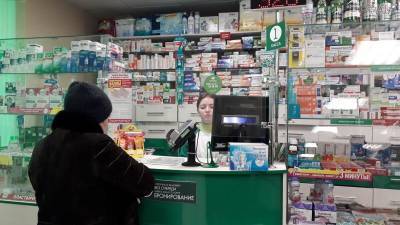 Россиянам рассказали, как экономить на походах в аптеку