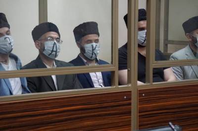 В России на длительные сроки осудили 7 крымских татар по "делу Хизб ут-Тахрир"