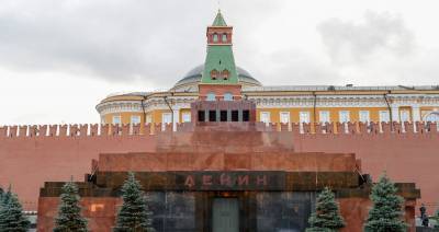 Зюганов ответил американскому художнику, предложившему выкупить тело Ленина