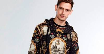 Dolce & Gabbana посвятил России лимитированную коллекцию одежды