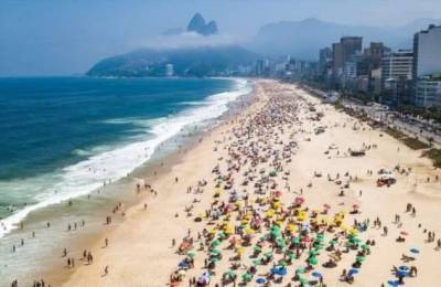 Бразильцы игнорируют карантин