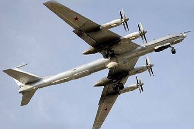 Противолодочный Ту-142 выполнил плановый полет над Черным морем