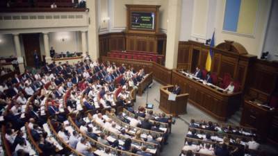 Арахамия заявил, что Украина не смогла адаптироваться к пандемии COVID-19