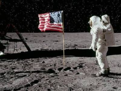 США намерены разработать «правила поведения» на Луне