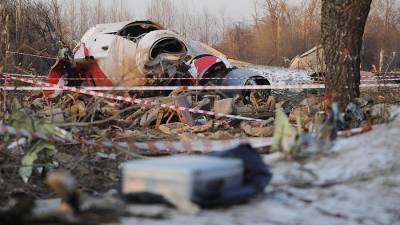 Польша захотела арестовать работавших при крушении Ту-154 диспетчеров