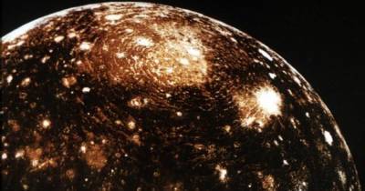 "Роскосмос" планирует построить обитаемую базу на спутнике Юпитера