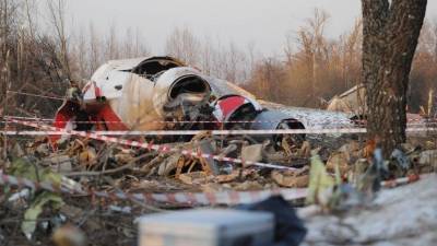 Польша хочет арестовать диспетчеров, работавших в момент крушения Ту-154 под Смоленском