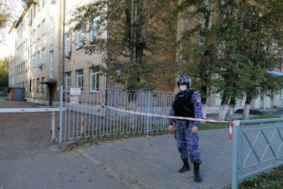 В Красноярске задержали подростка, приславшего сообщение о ложном минировании техникума