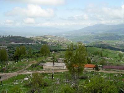 Армения перебрасывает в Карабах обученных армянских боевиков