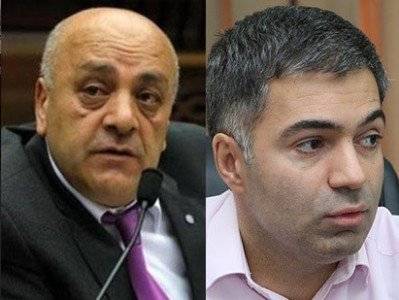 Двое новоизбранных судей КС Армении на заседании парламента принесли присягу