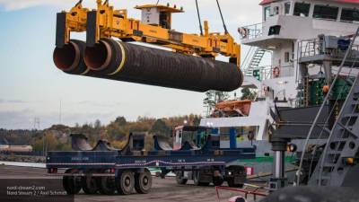 Аглая Чайковская - В Германию прибыло российское судно для достройки "Северного потока — 2" - politros.com - Германия - Росток - Мукран