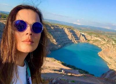 "Доездились": Екатерина Андреева едва не упала в горную реку на квадроцикле