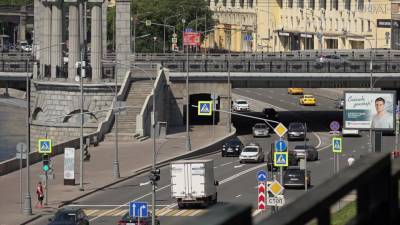 LIVE: Проблемы на дорогах России: что мешает сделать дороги удобными и безопасными