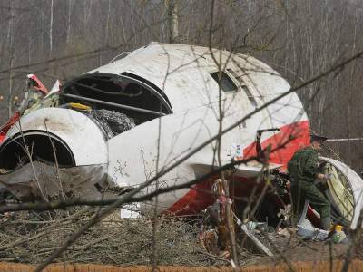 Польша требует ареста работавших при крушении Ту-154 Качиньского российских диспетчеров
