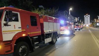 МЧС назвало предварительную причину пожара в клинике в Красноярске