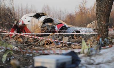 Польша потребовала выдать российских диспетчеров, дежуривших во время крушения самолета Леха Качиньского