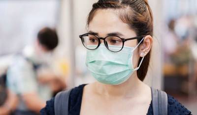 Ношение очков может снизить риск заражения коронавирусом