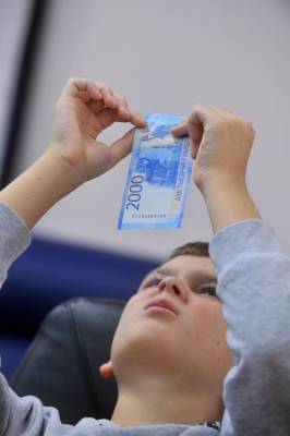 Минэкономразвития назвало главную причину недооцененности рубля на мировой арене
