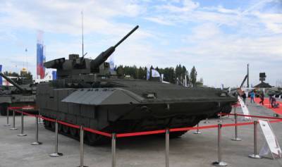 Весомый довод: с российской Т-15 "Армата" придется считаться