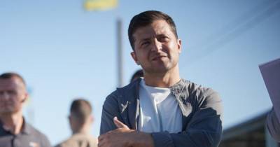 Зеленский потребовал "больше посадок" за коррупцию на Украине