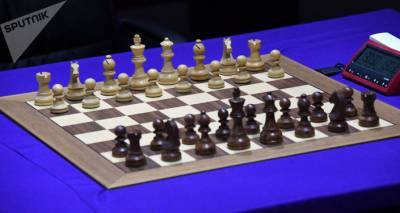 Шахматный онлайн: Аронян утратил лидерство, но шансы на победу сохранил
