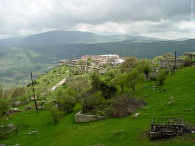 Эксперт: Армения неприкрыто преследует цель присоединить к себе Карабах