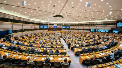 Европарламент выступил за ужесточение санкций против "Северного потока — 2"