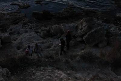 В Севастополе сорвались со скалы москвич и его 7-летний внук