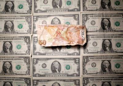 Турецкая лира вновь упала до рекордного минимума на фоне укрепления доллара