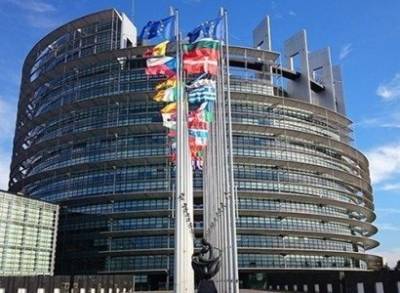 Европарламент призвал ЕС пересмотреть отношения с Россией в связи с делом Навального