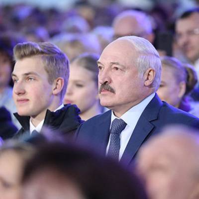 Сын президента Белоруссии Николай Лукашенко не учится в университетской гимназии МГУ