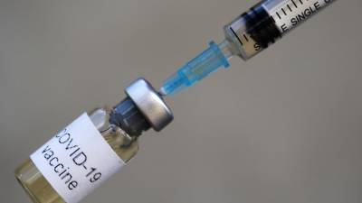 Казахстан приступил к испытаниям своей вакцины от коронавируса