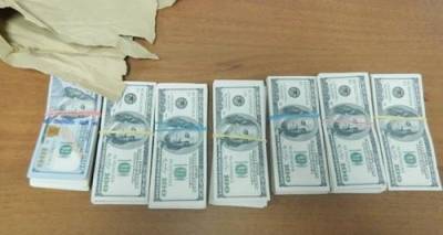 Незадекларированные 71 000 долларов стоили гражданину Украины при выезде из Крыма изъятием денег и заведением уголовного дела